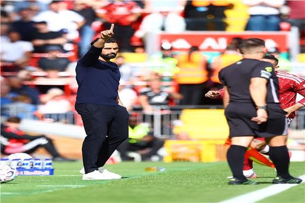 أول نصف غير حاسم بين ليفربول وفولهام