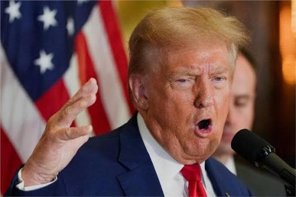 ترامب: الفائدة المرتفعة غير مناسبة للاقتصاد