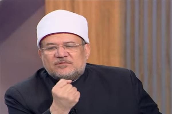 محمد مختار جمعة: الإيمان يعزز الصمود والدعاء لا يغني عن العلاج