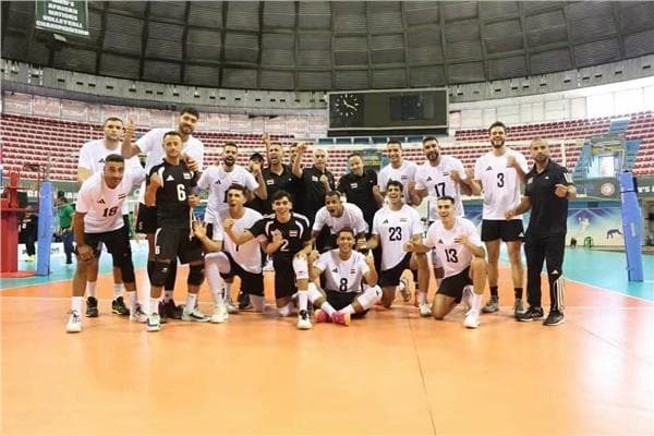 منتخب الطائرة يتصدر مجموعته في أمم أفريقيا