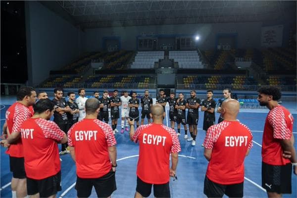 منتخب مصر لكرة الصالات يجهز للسفر إلى الجزائر