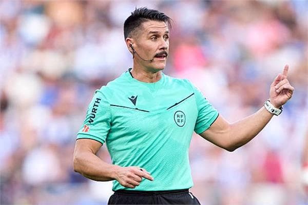 أورتيز يدير ديربي مدريد في الليغا