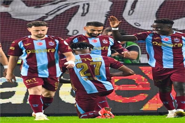 صلاح يحقق هاتريك وطرابزون يتجاوز جالاتا
