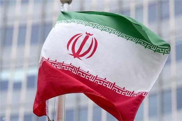 الخطوط الأذربيجانية توقف رحلات الإيرانية