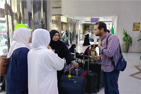 السياحة تغطي فنادق المعتمرين المصريين بمكة والمدينة