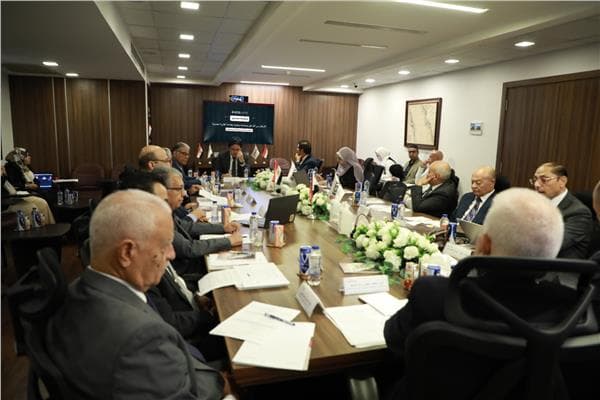 المركز المصري ينظم ورشة حول الابتكار والصناعة