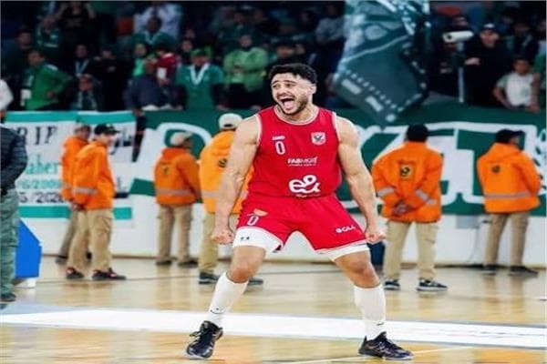 إيقاف زهران 3 أشهر وغرامة 200 ألف