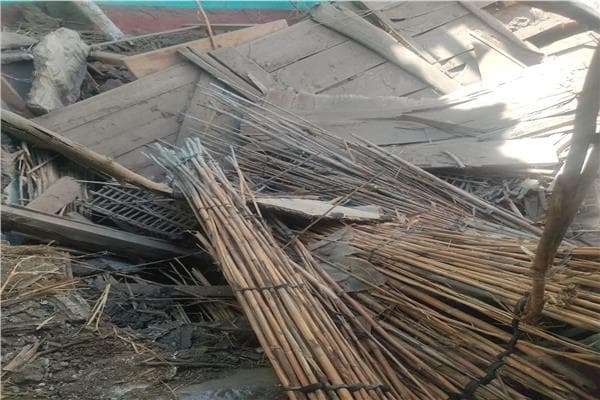 مصرع طفلين في انهيار منزل بالدقهلية