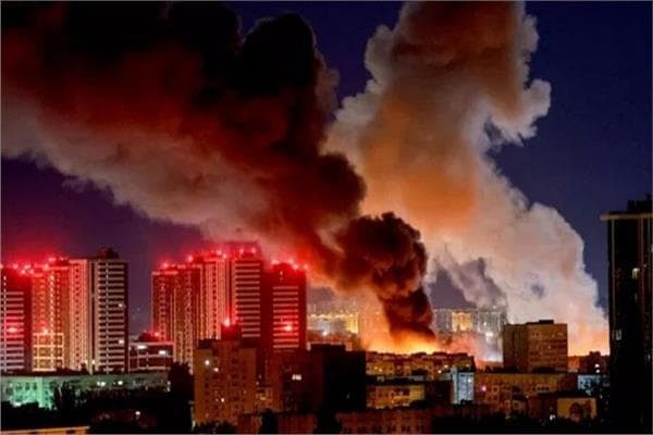 عمدة كييف يوضح استهداف روسيا لمبنى إداري