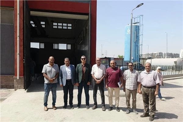 وزيرة الإسكان تتفقد مشروعات الصرف بالجيزة