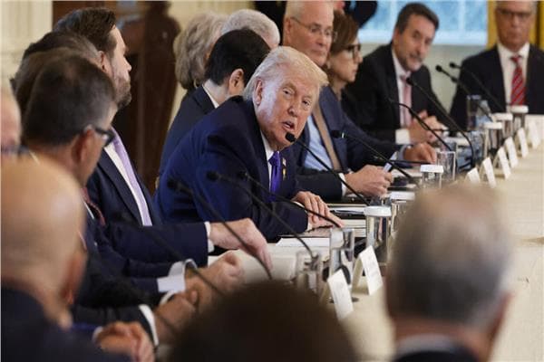 أوروبا تتجنب أزمة نفطية بعد حظر ترامب