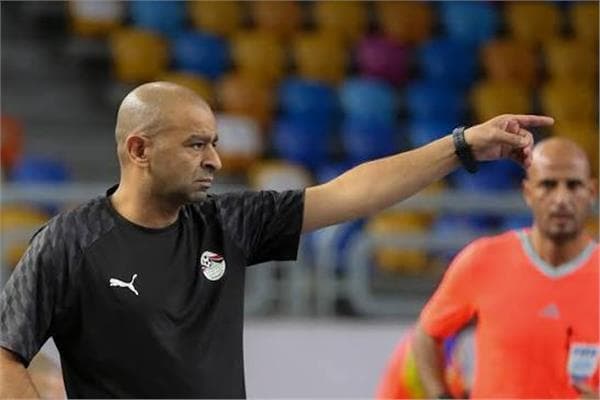نادر رشاد يكشف قائمة منتخب الصالات