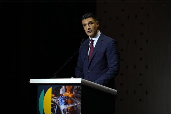 خالد هاشم يتحدث عن حوافز لتنمية صناعة السيارات