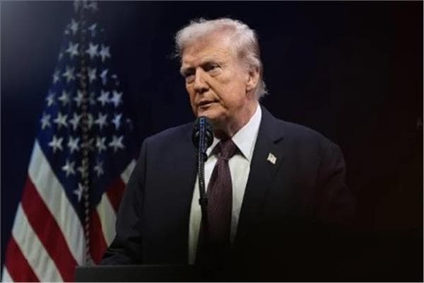 مستشارو ترامب يعقدون اجتماعًا سريًا في كامب ديفيد لملفي إيران واليمن