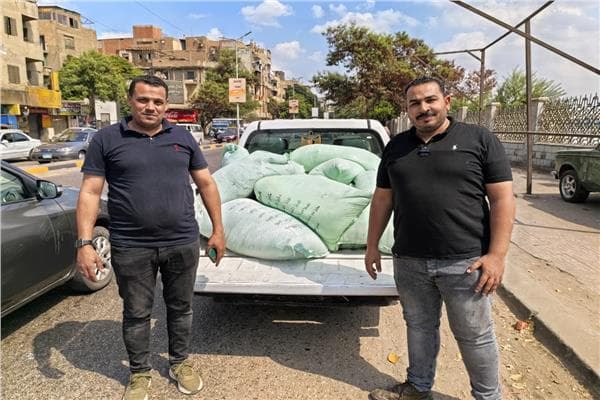 القبض على 193 بطاقة تموينية و12 جوال دقيق في حملة بالجيزة