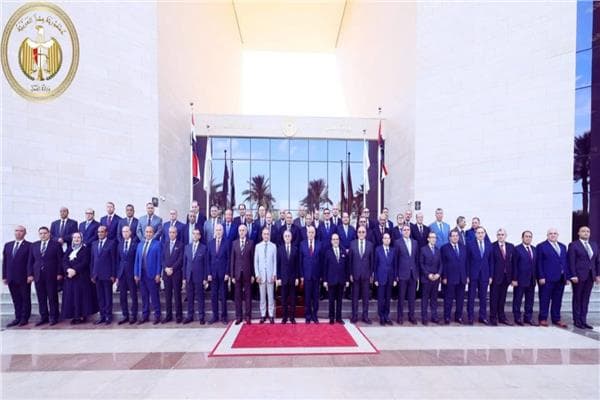 وزير العدل يناقش مع رؤساء المحاكم