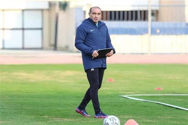 علي ماهر يعلن تشكيل سيراميكا لمباراة بيراميدز