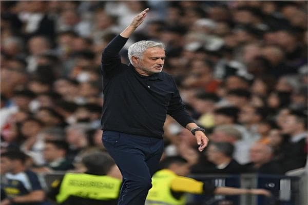 ريال مدريد يأسف لموعد فالنسيا