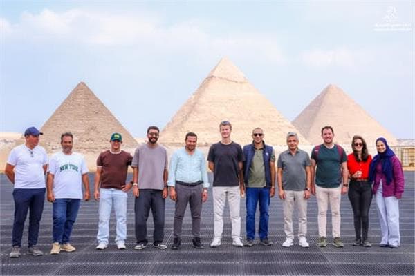 أهرامات الجيزة تستضيف جولة لونجين العالمية