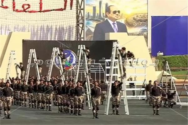 أكاديمية الشرطة تعرض مهارات قتالية