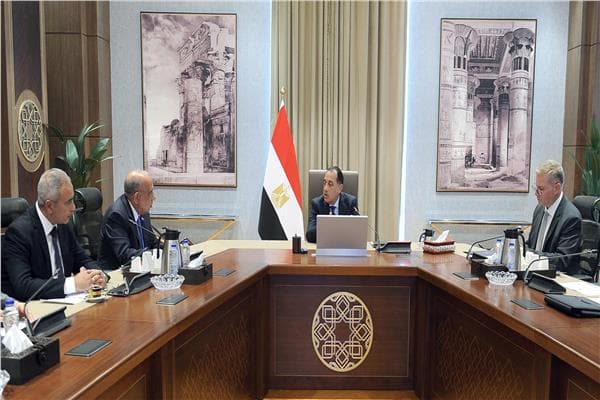 منتدى مصر 2026 مدبولي يناقش مسيرة الطاقة المصرية