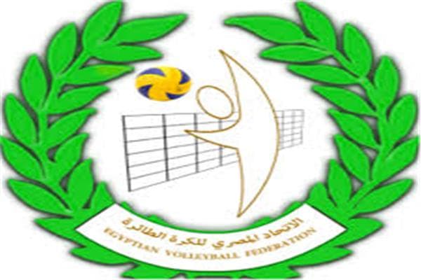 مجلس الاتحاد يوقف وائل قنديل