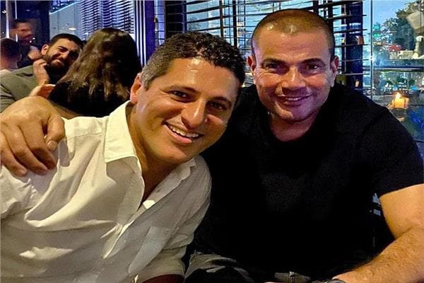 عمرو دياب وتجنب السؤال منسي يوضح التفاصيل