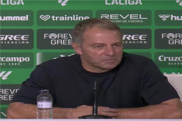 فليك: برشلونة يسعى للألقاب وليس للأرقام