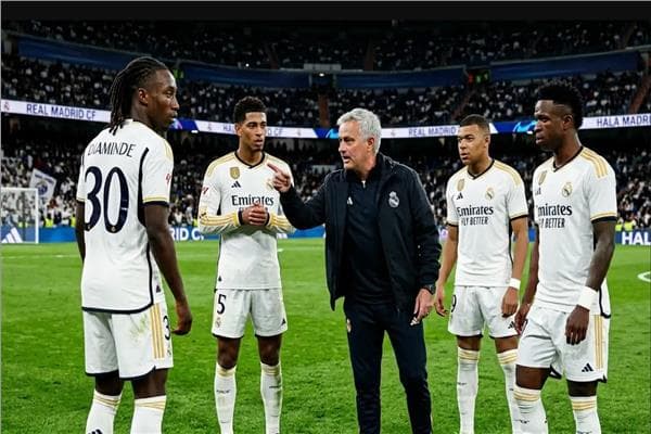 موعد مباراة ريال مدريد ضد إشبيلية وتردد القناة