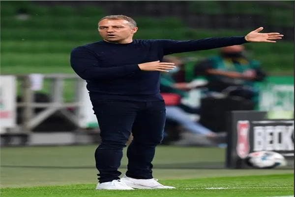 فليك يقترب من إنجاز تاريخي مع برشلونة