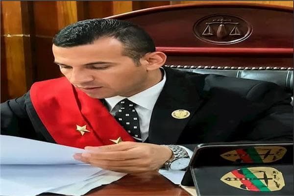 نظر استئناف حكم حبسه لسنة