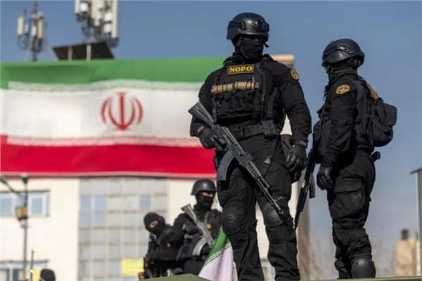 الحرس الثوري يعلن إسقاط مسيرة أمريكية في هرمز