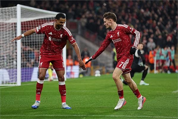 ليفربول يعاكس فياريال بدوري الأبطال