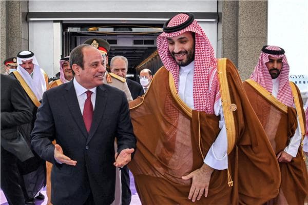 السيسي يبعث رسالة للملك سلمان تسعد السعوديين