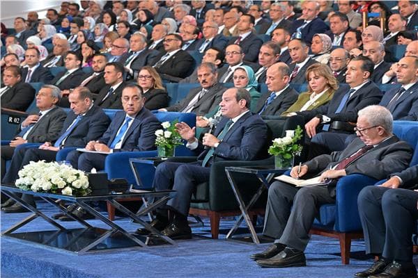 رسائل السيسي حول الأمن القومي والمعيشة