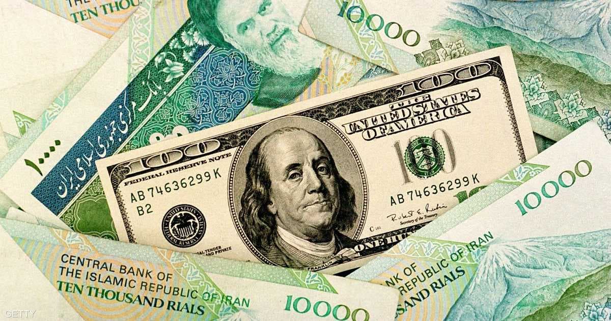 Iranian currency hits new low