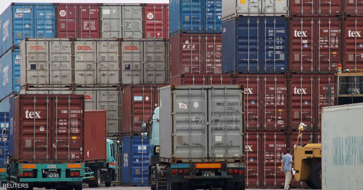 Japan's exports rise 23% amid semiconductors and yen decline