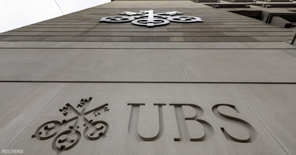 Switzerland approves tighter UBS capital rules