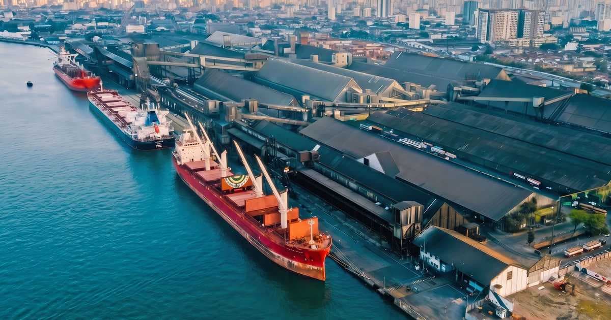 موانئ أبوظبي تسيطر على سي إل آي البرازيلية