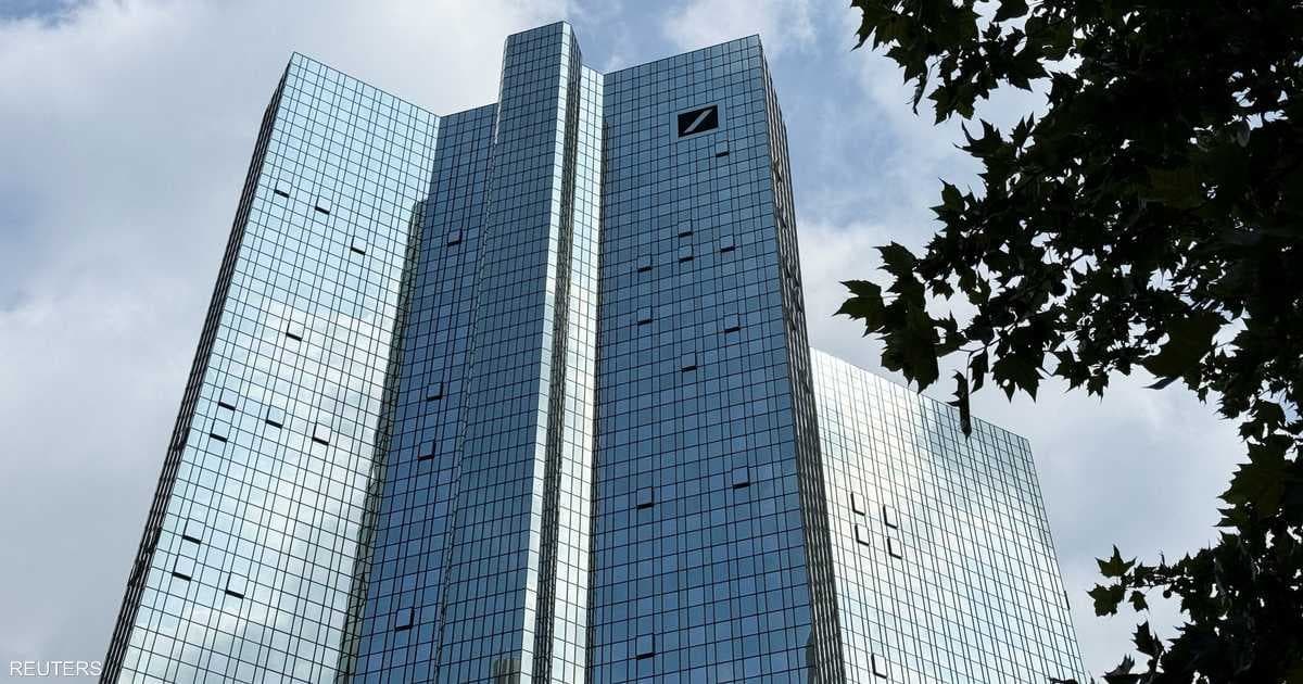 Deutsche Bank posts nearly record €1.64bn quarterly profit