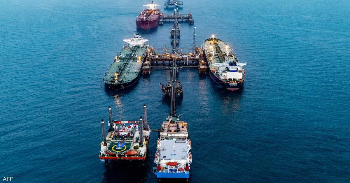 العراق يبحث عن طرق لتصدير النفط بعيدا عن هرمز