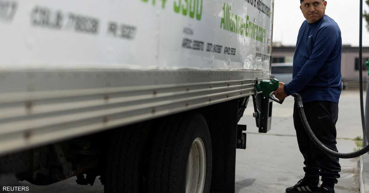 ترامب يدعو لحظر صادرات الديزل الأمريكي