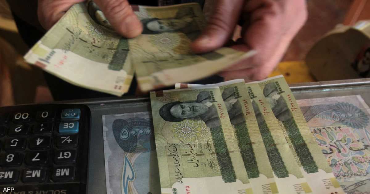 Iranian rial hits historic low