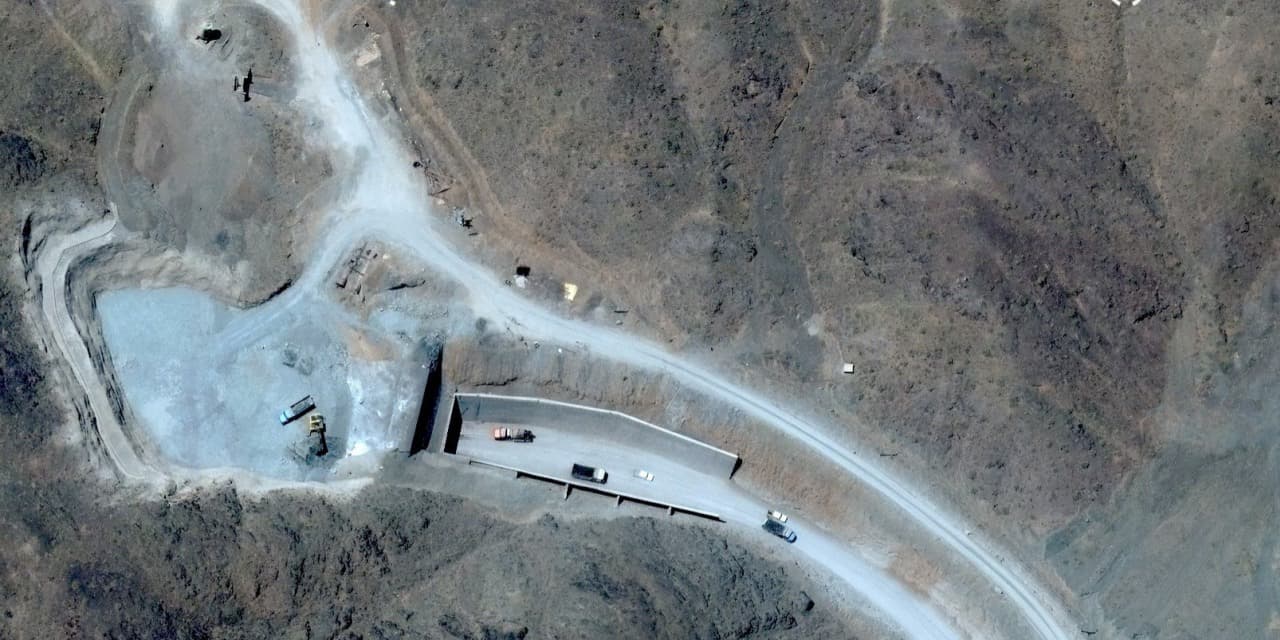 Israel Suspects Iran Moved Centrifuges to Pickaxe Mountain