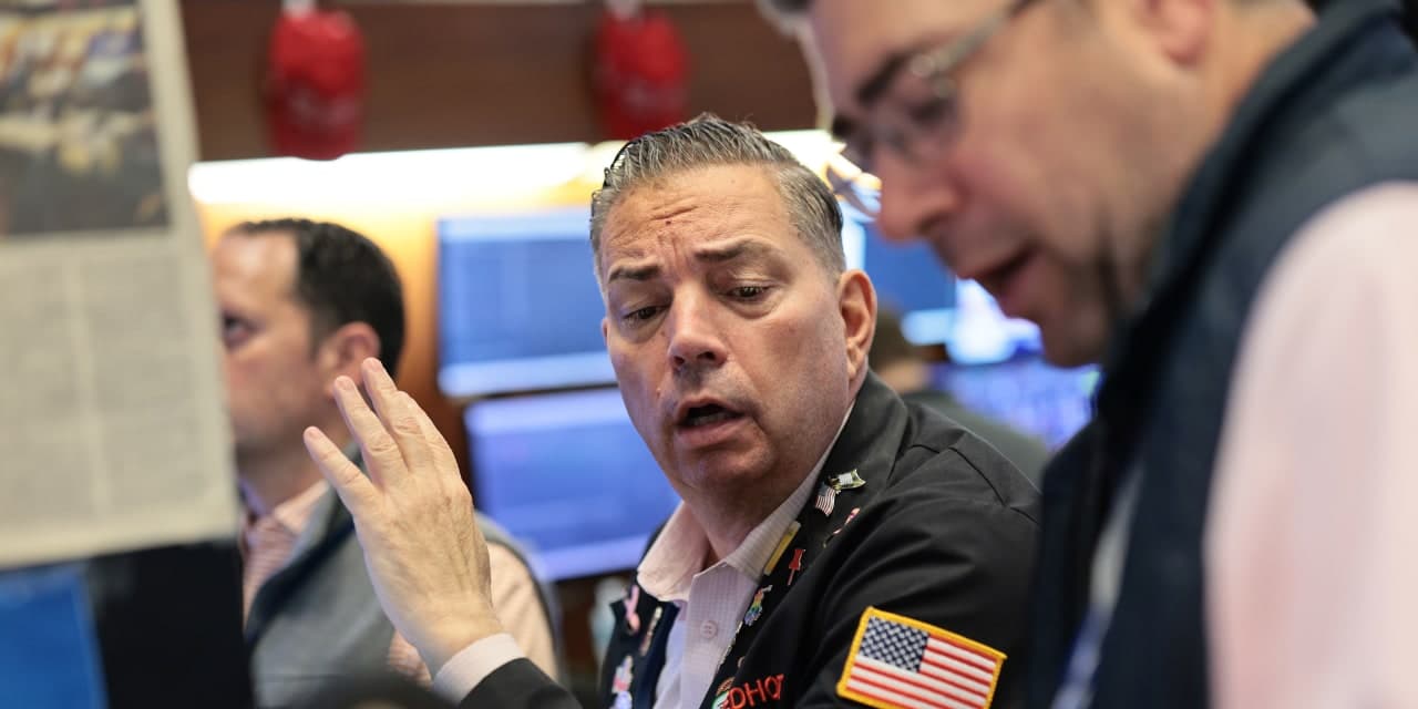 أسهم أمريكية تتراجع مع ضعف أرباح البنوك