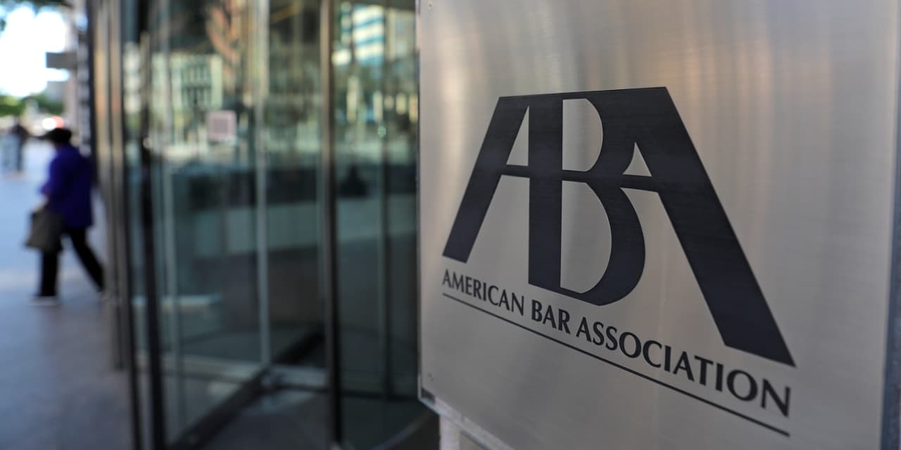 Trump Admin Challenges Law School Accreditation