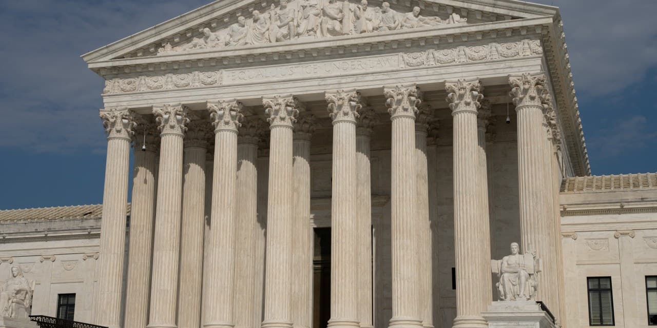 Trump Officials Seek Court Approval for Immigration Database