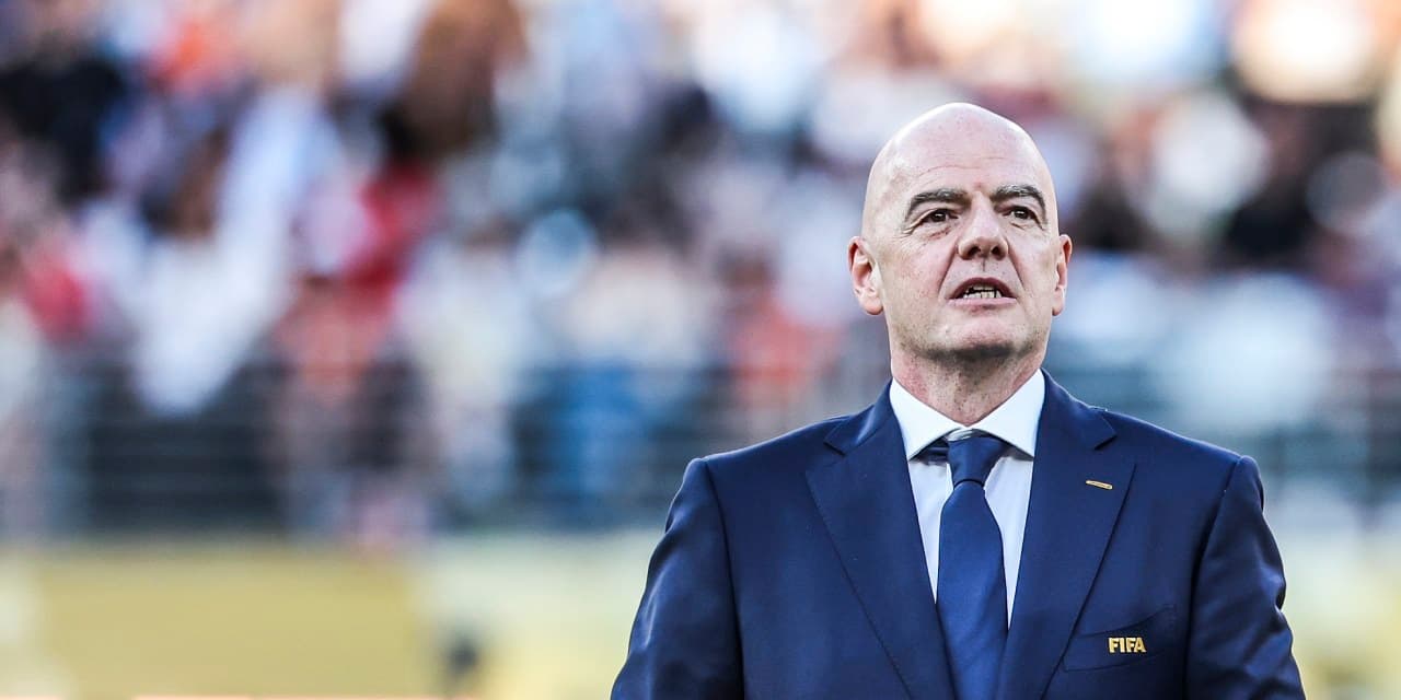 FIFA abandons private rights plan