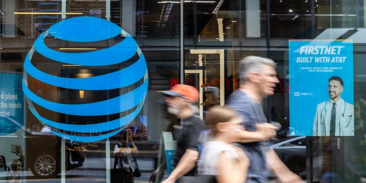 لماذا تتطلع AT&T لتكنولوجيا الذكاء الاصطناعي المفتوح
