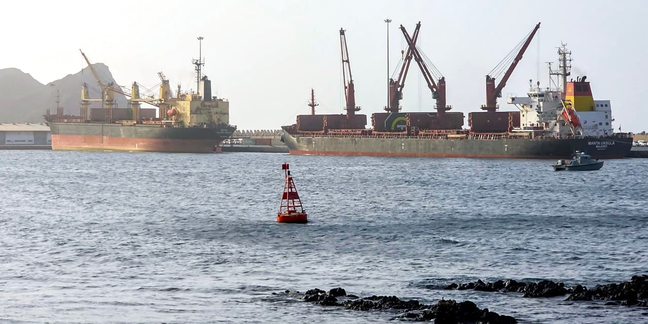 Iran Rejects Omani Strait Proposal